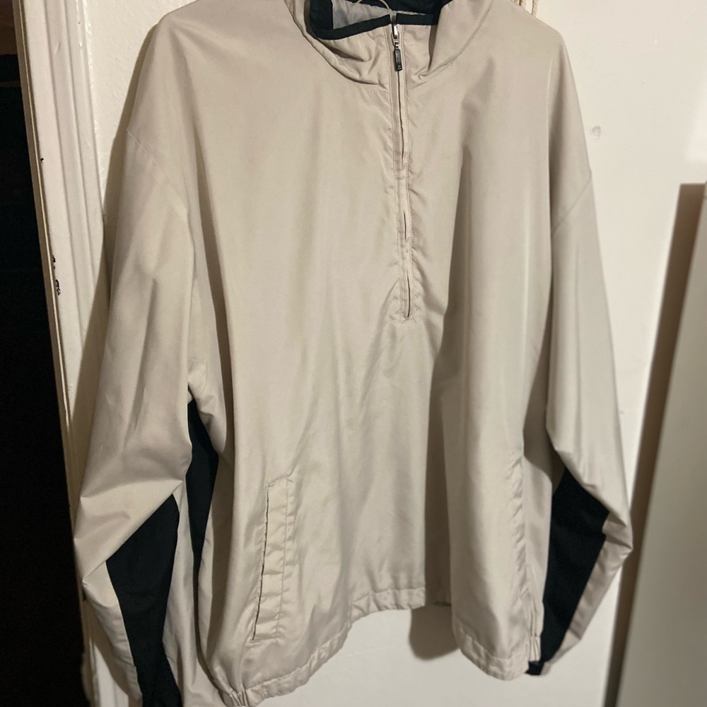 Dockers wind breaker
